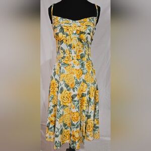 Collectif Fairy Dress In Yellow Rose Print With Heart Button Detail